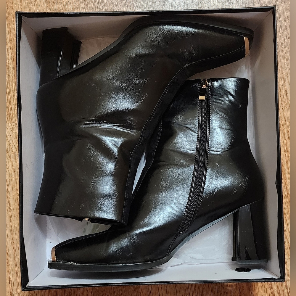 Ninety Union Black and Suede Boot